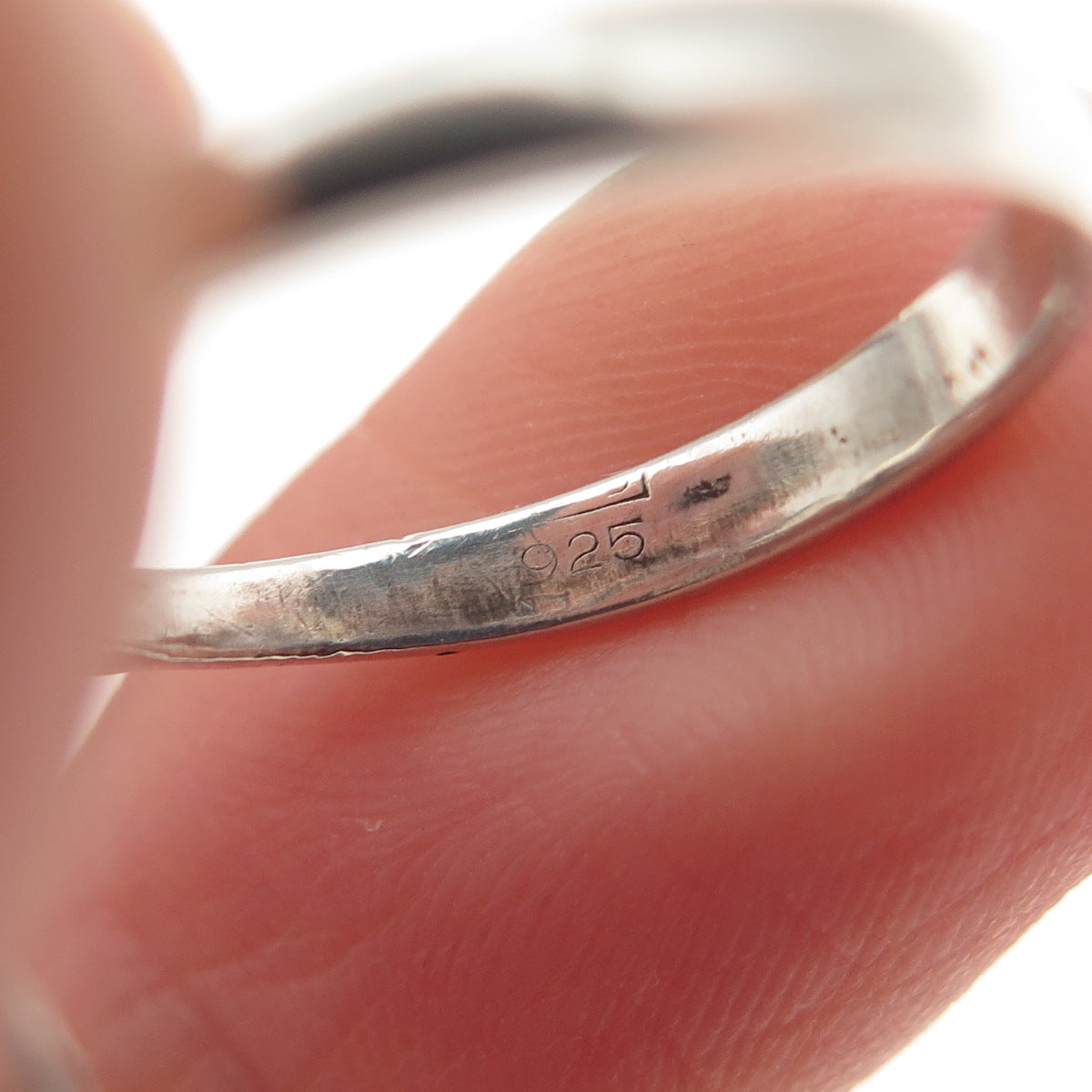 925 Sterling Silver Vintage Modernist Overlap Oxidized Ring Size 6.25