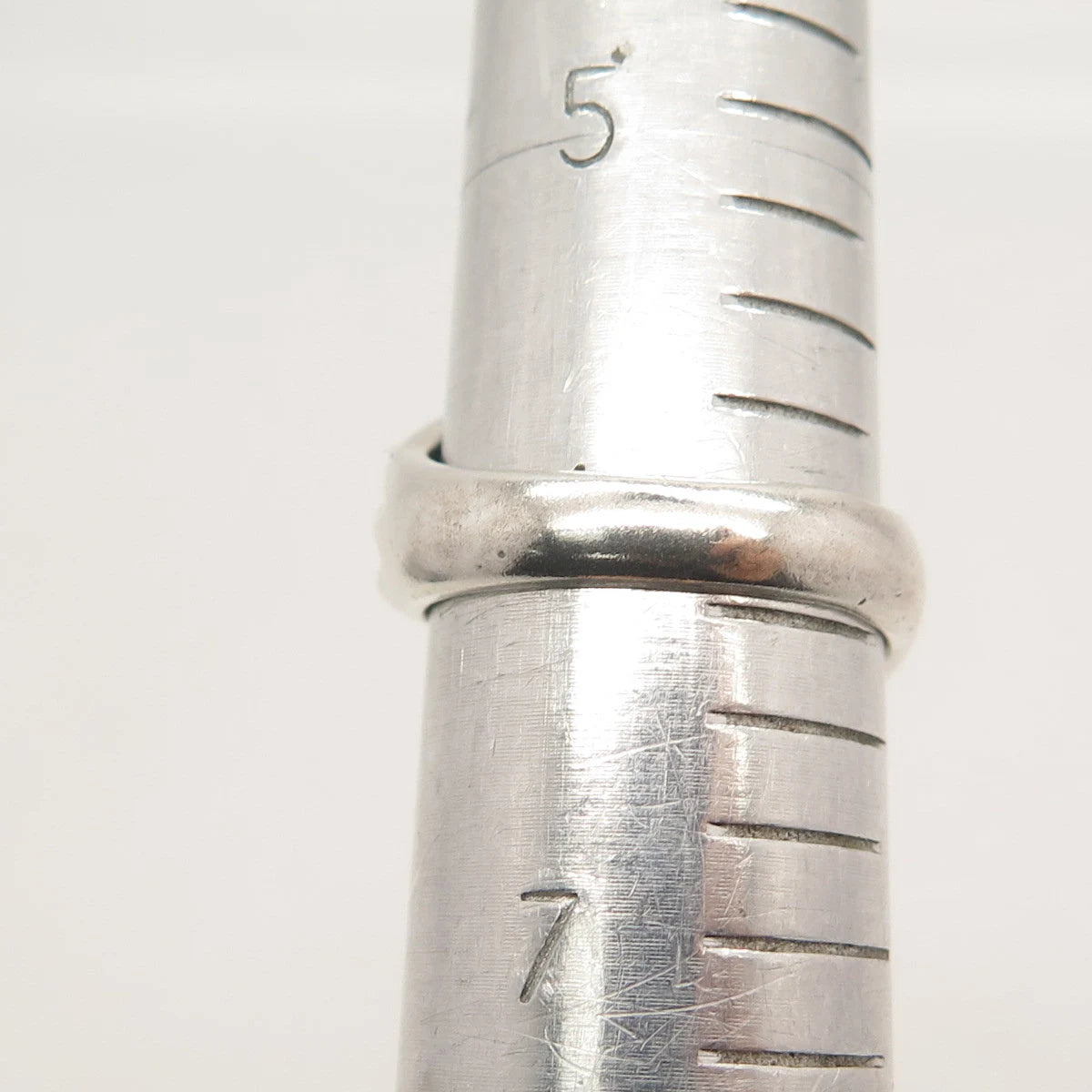 925 Sterling Silver Vintage Ribbed Ring Size 6.25
