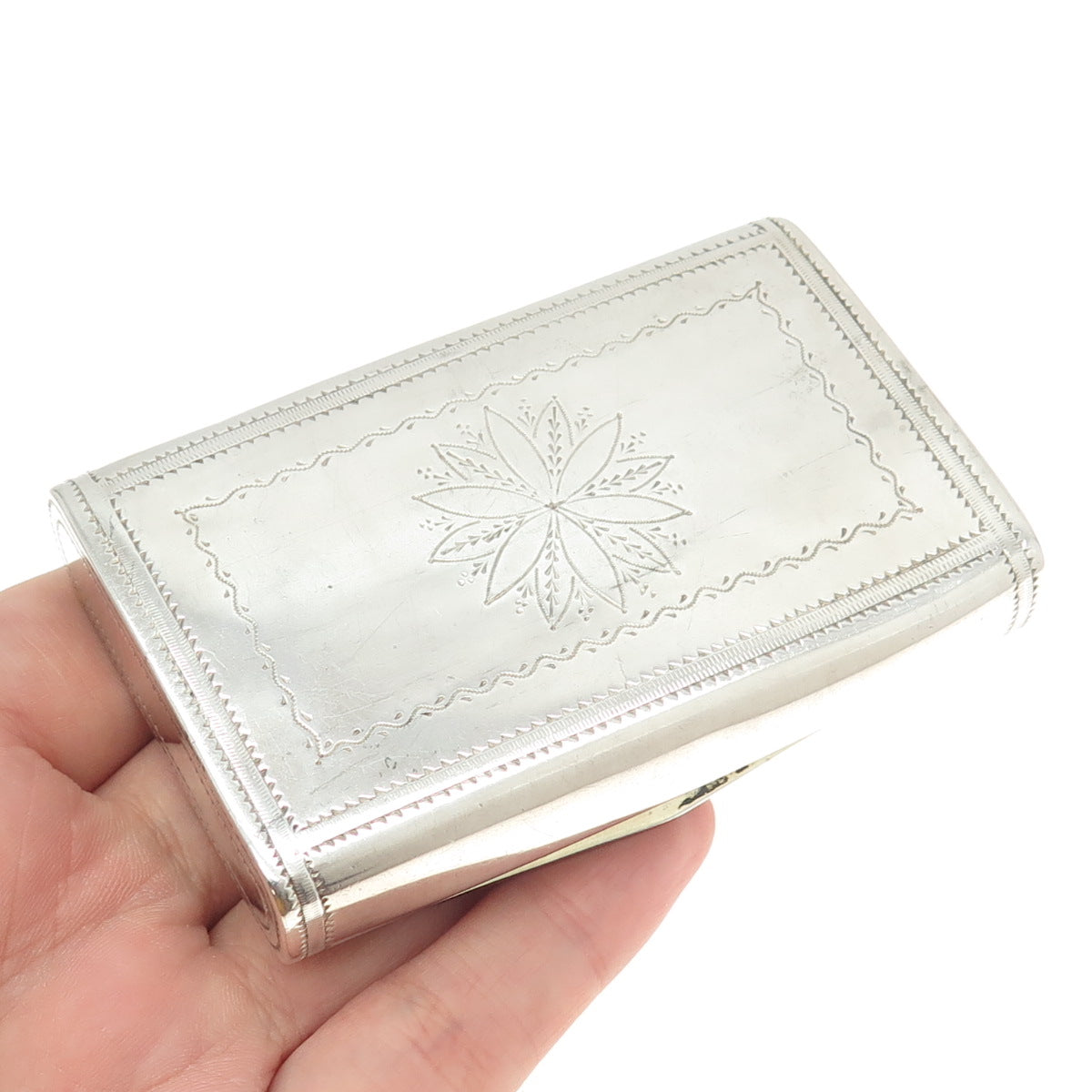 800 Silver Antique France Collectable Engraved Floral Snuff Box