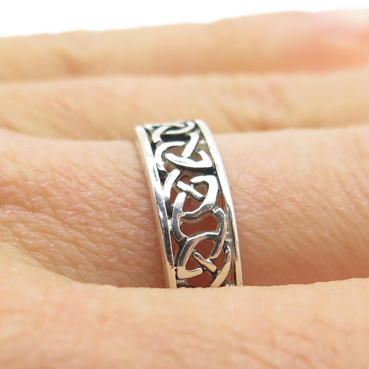 925 Sterling Silver Vintage Celtic Knot Oxidized Band Ring Size 9.25