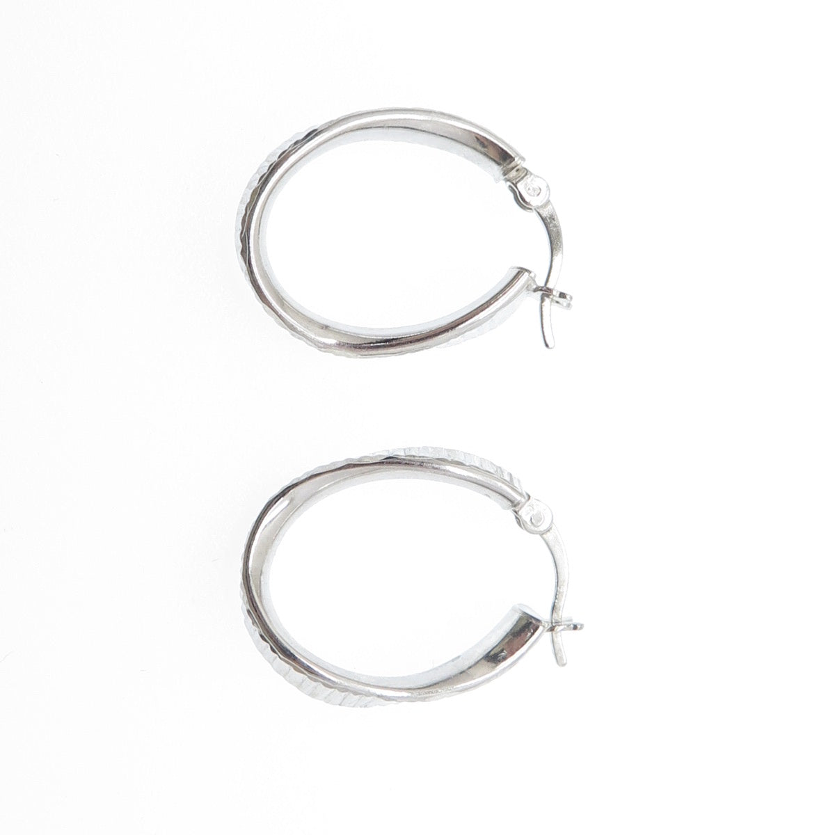 925 Sterling Silver Diamond-Cut Wavy Hoop Earrings