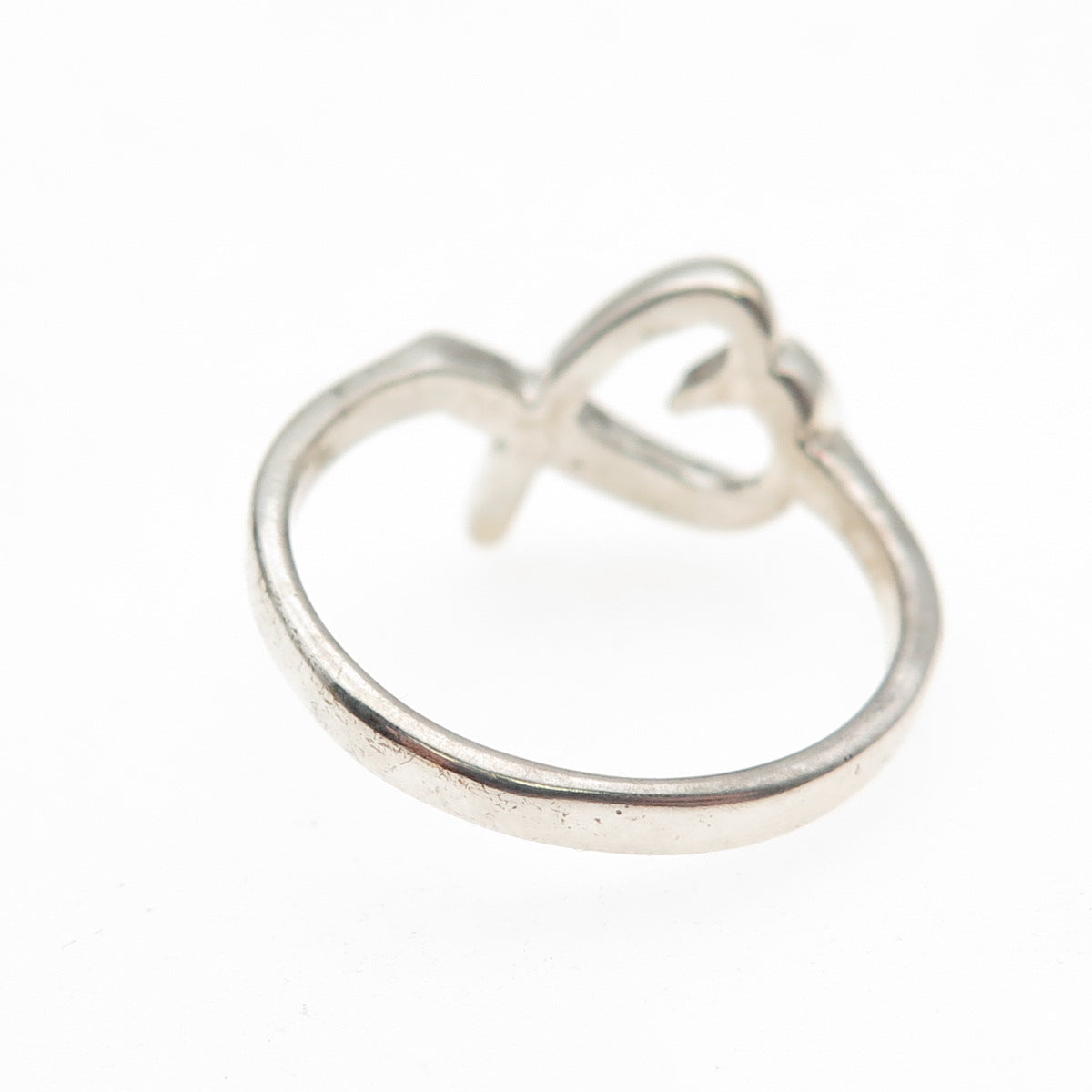 925 Sterling Silver Vintage Loving Heart Ring Size 7.5