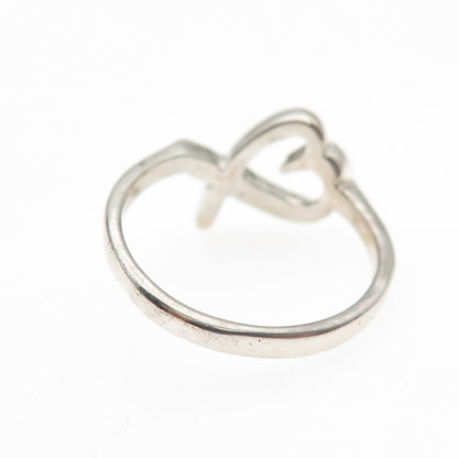 925 Sterling Silver Vintage Loving Heart Ring Size 7.5