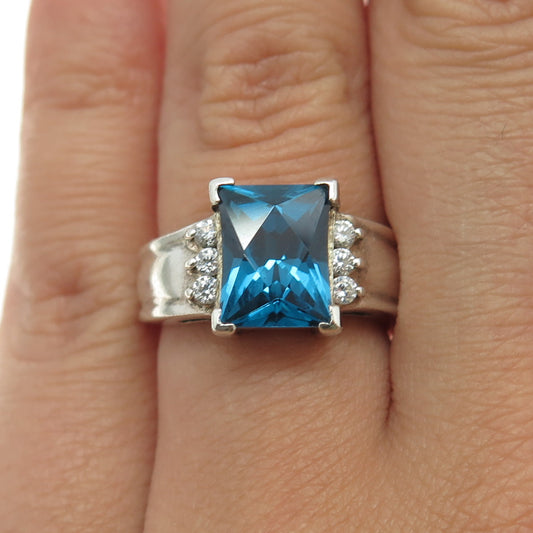 925 Sterling Silver Vintage Real London Blue Topaz & C Z Ring Size 6.5