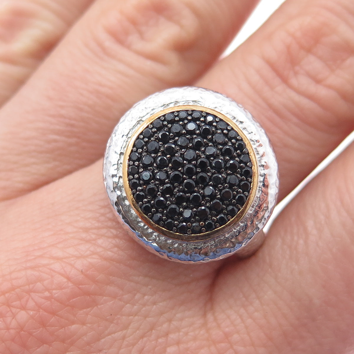 925 Sterling Silver 2-Tone Real Round-Cut Black Spinel Hammered Ring Size 10