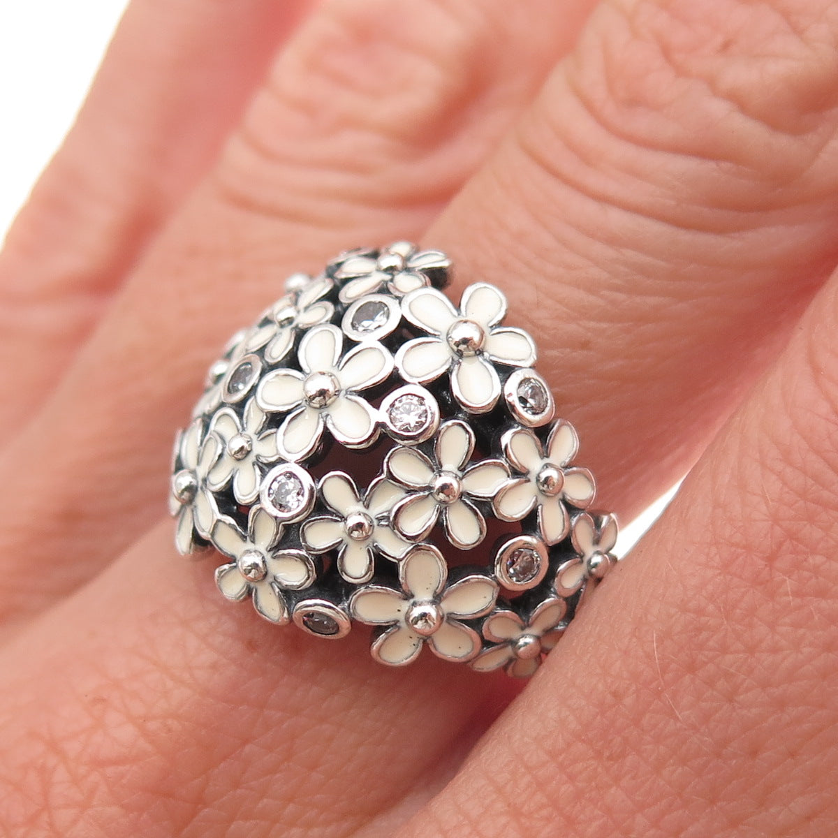 Pandora 925 Sterling Silver Enamel & C Z Darling Daisy Bouquet Ring Size 9.25
