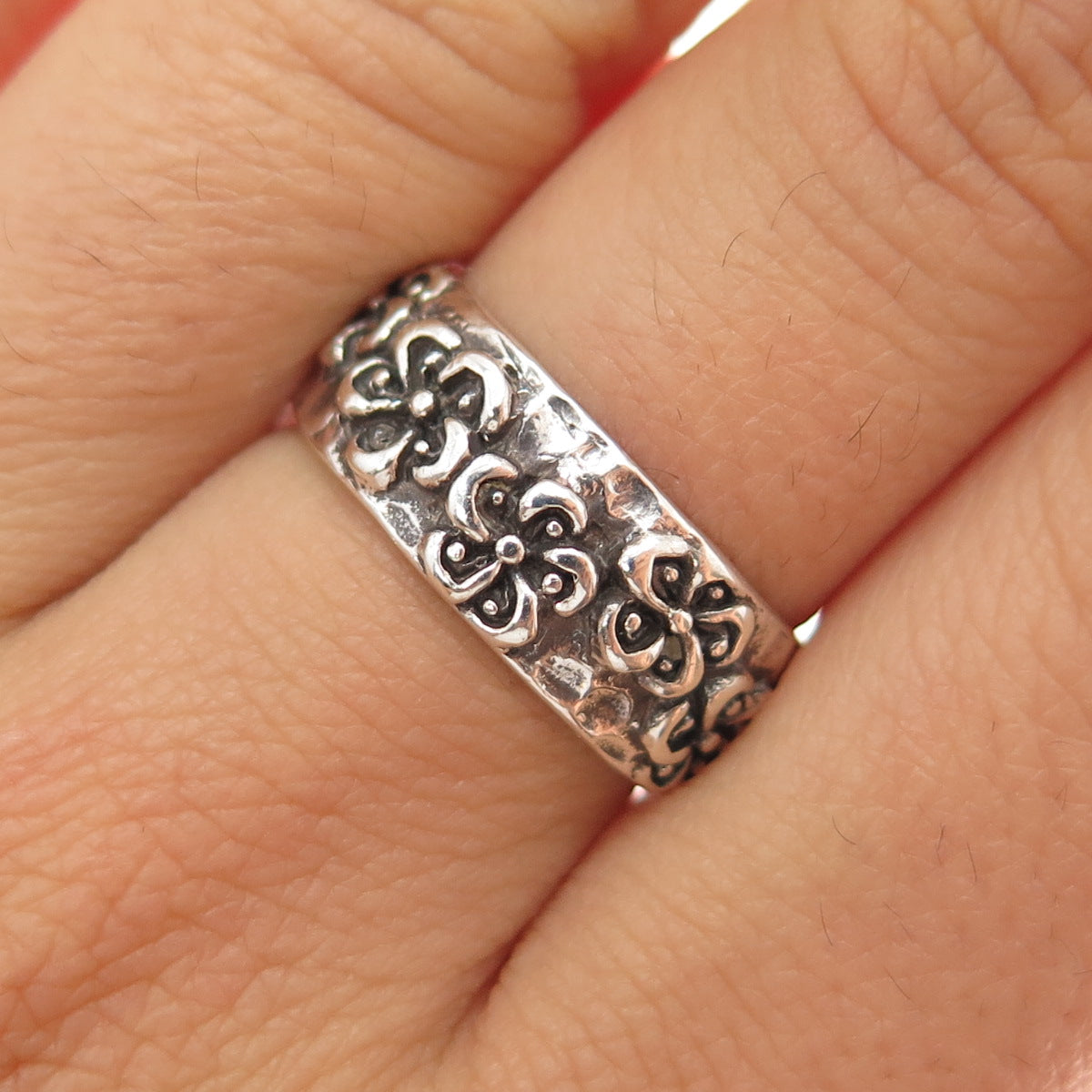 SARDA 925 Sterling Silver Vintage Flower Oxidized Band Ring Size 7.25