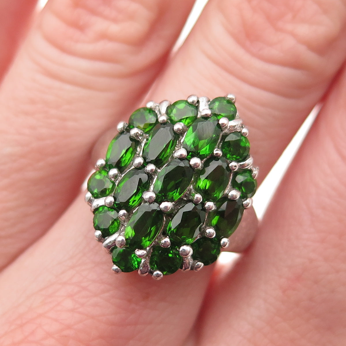925 Sterling Silver Vintage Real Oval & Round-Cut Chrome Diopside Ring Size 7