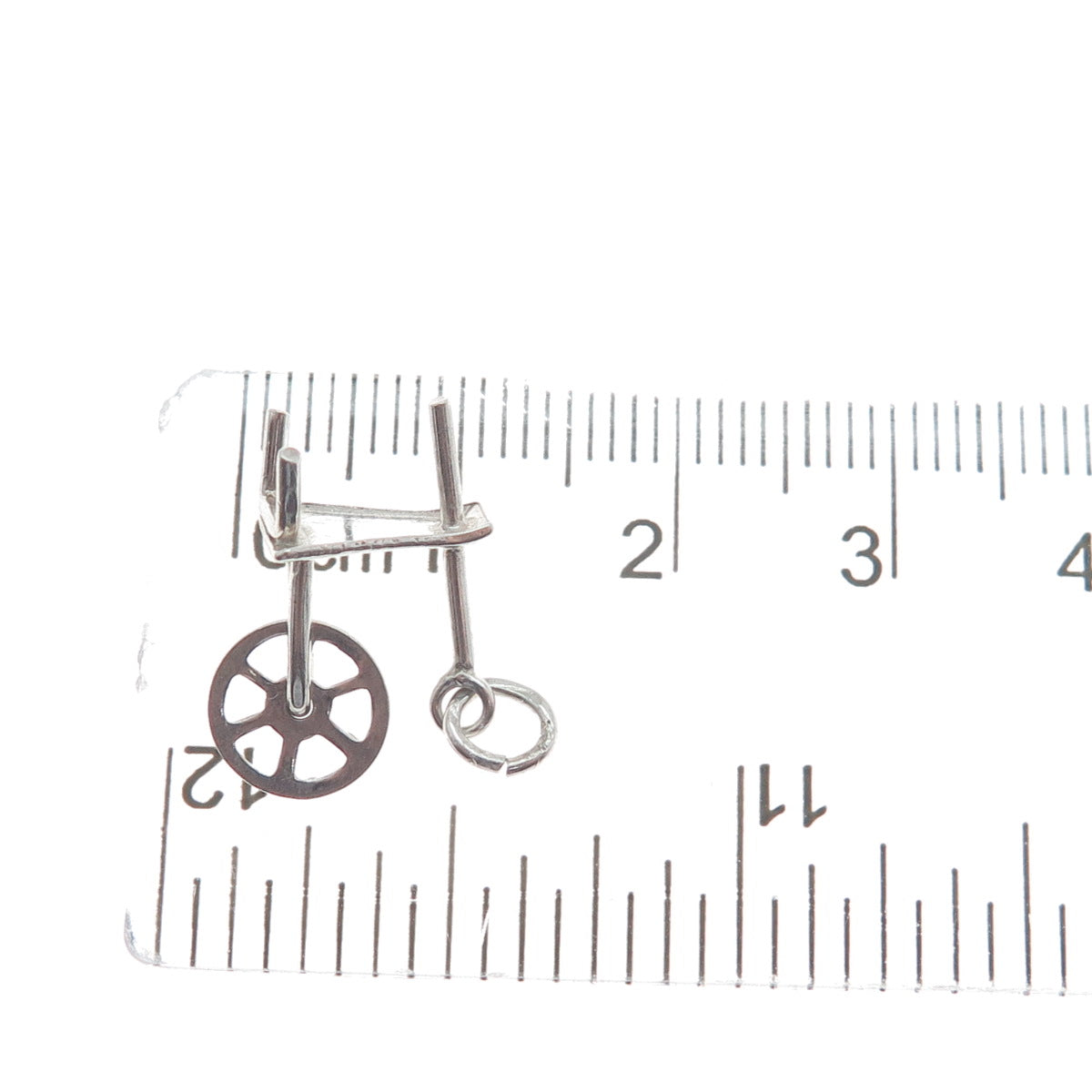 925 Sterling Silver Antique Art Deco Spinning Wheel Minimalist 3D Charm Pendant