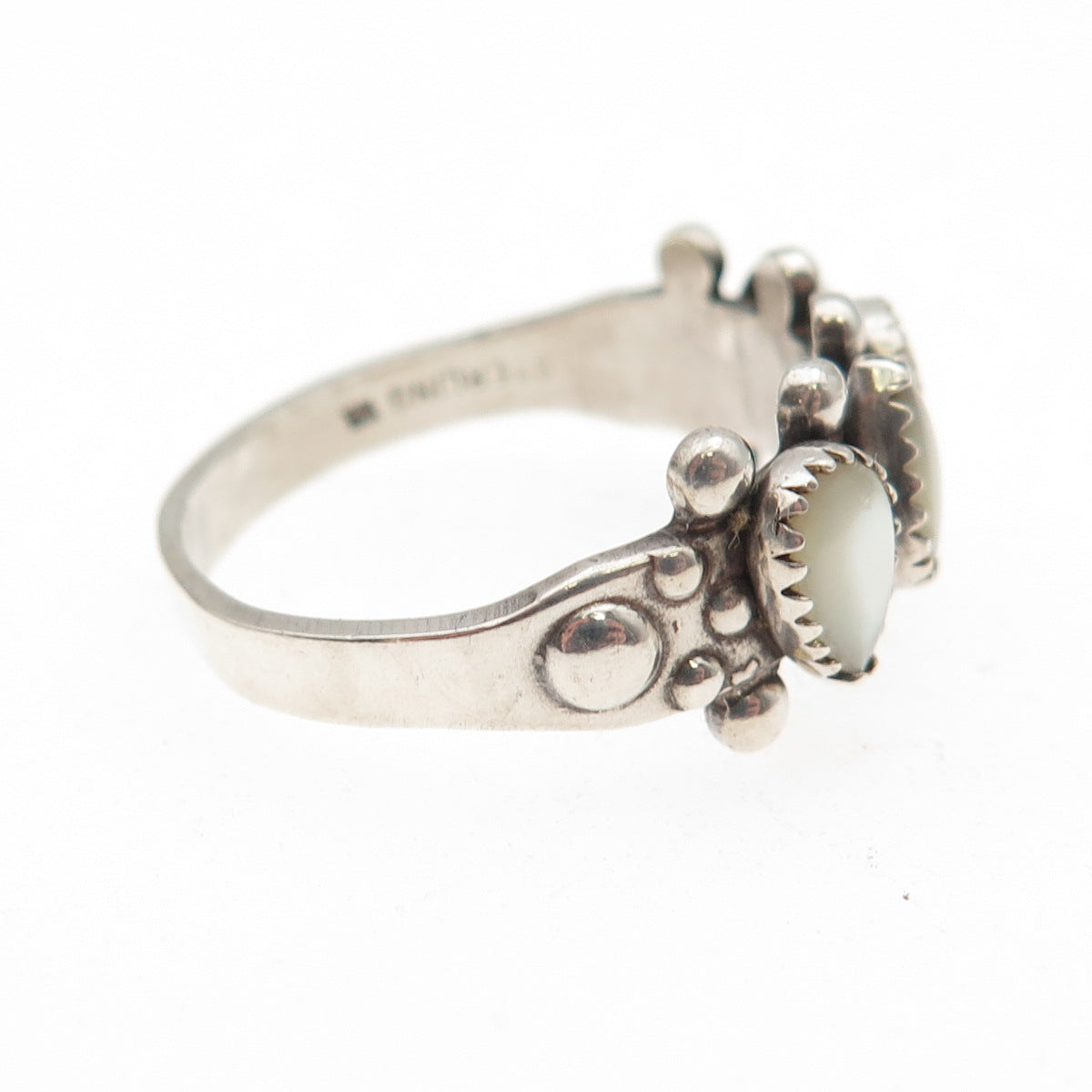Wheeler Mfg Old Pawn Sterling Silver Vintage MOP Teardrop Tribal Ring Size 9.5