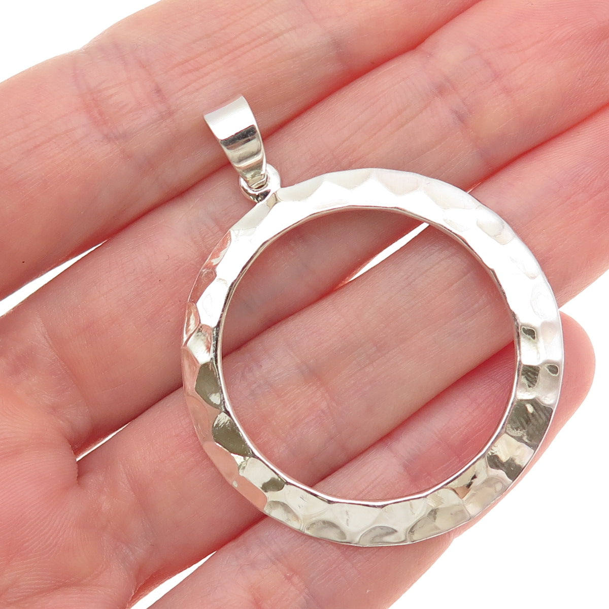 925 Sterling Silver Modernist Hammered Circle Pendant