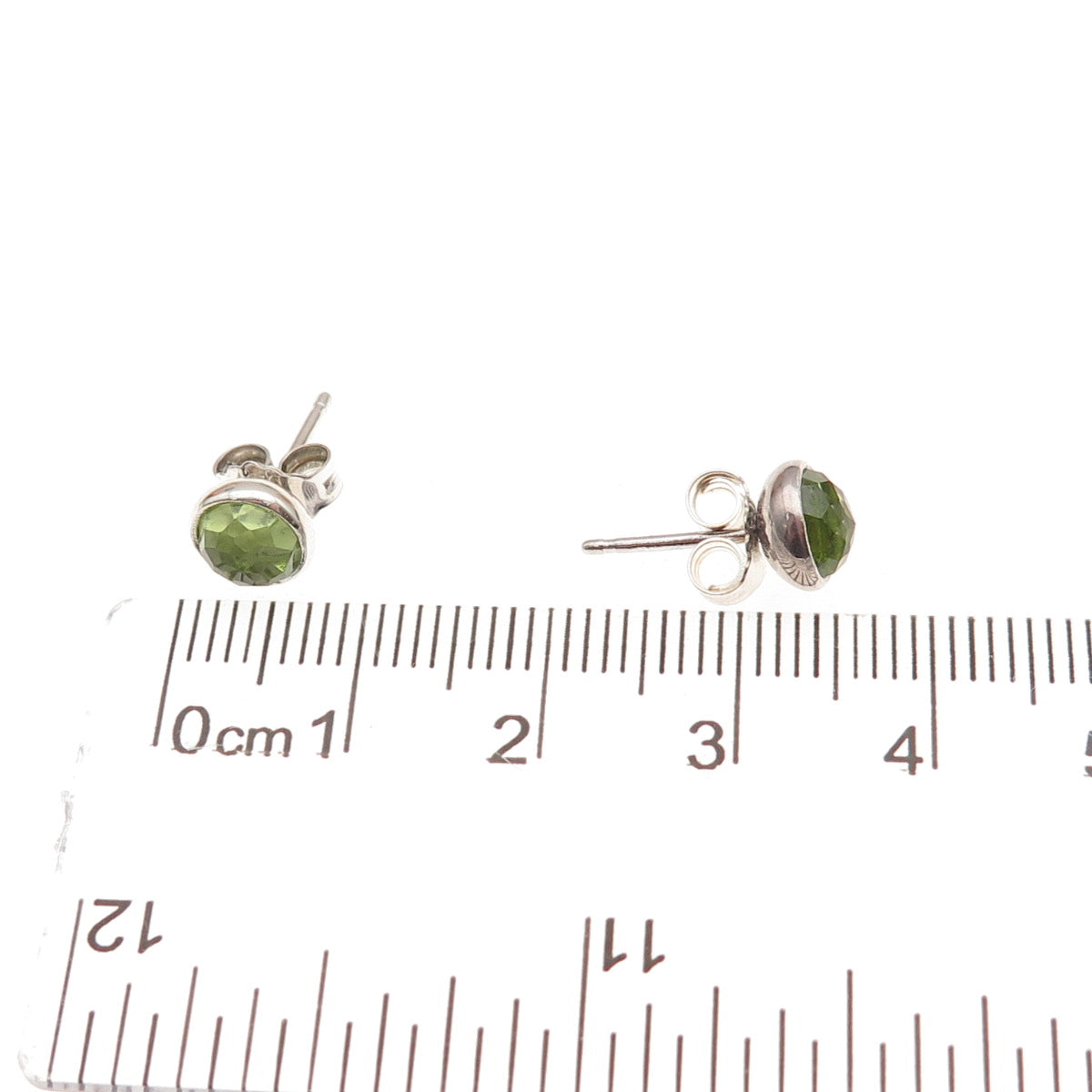 Pandora 925 Sterling Silver Real Peridot August Birthday Blooms Stud Earrings