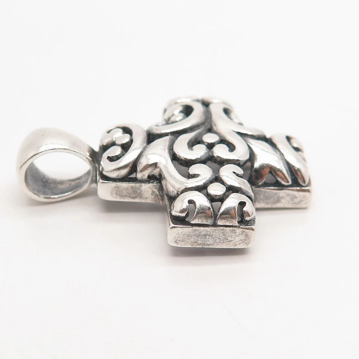 925 Sterling Silver Vintage Swirl Ornate Cross Pendant