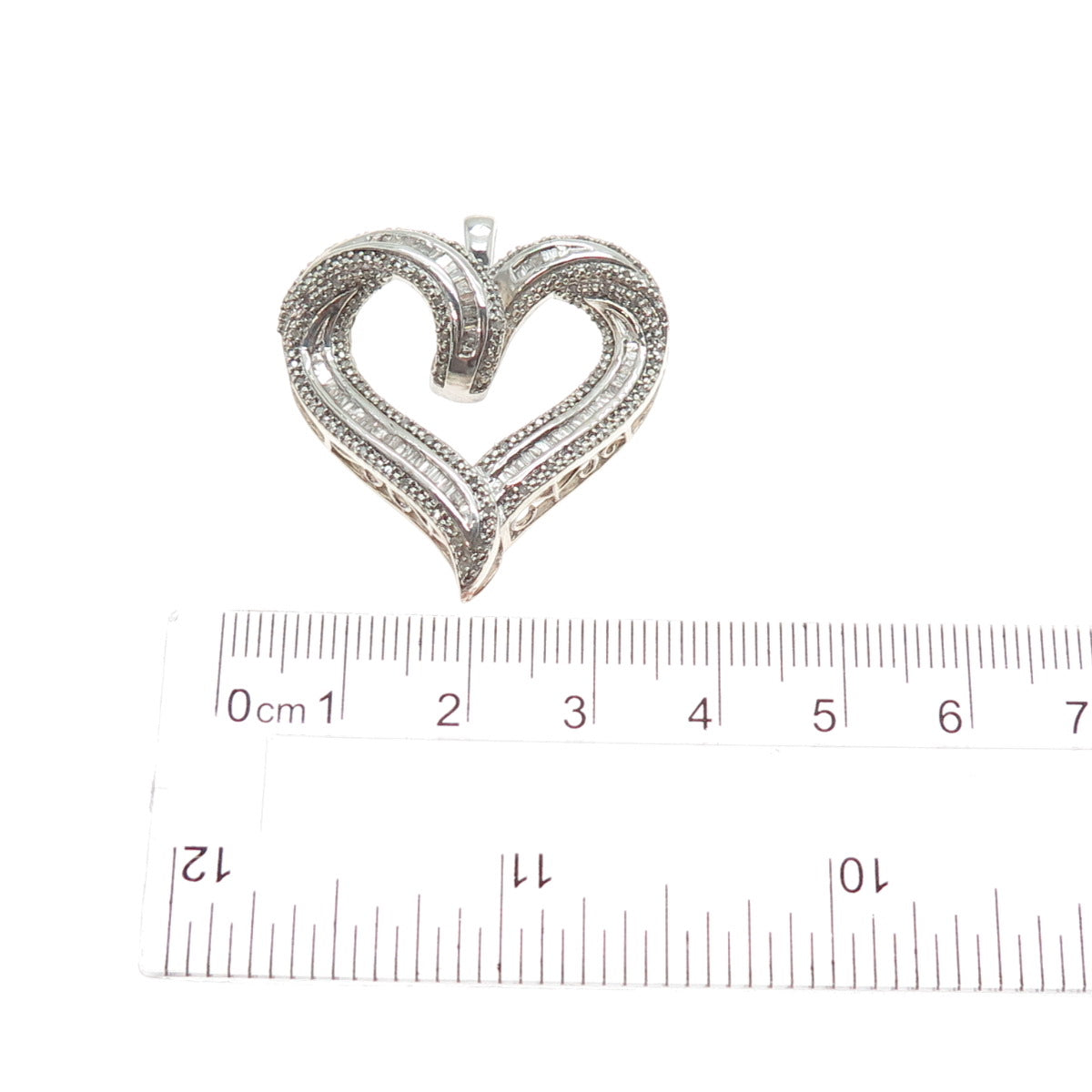 925 Sterling Silver Emerald & Round-Cut Diamond Heart Charm Pendant