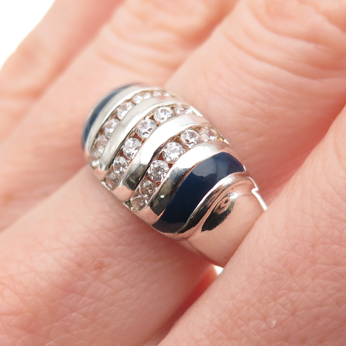 925 Sterling Silver Enamel & Round-Cut C Z Dome Ring Size 8.25