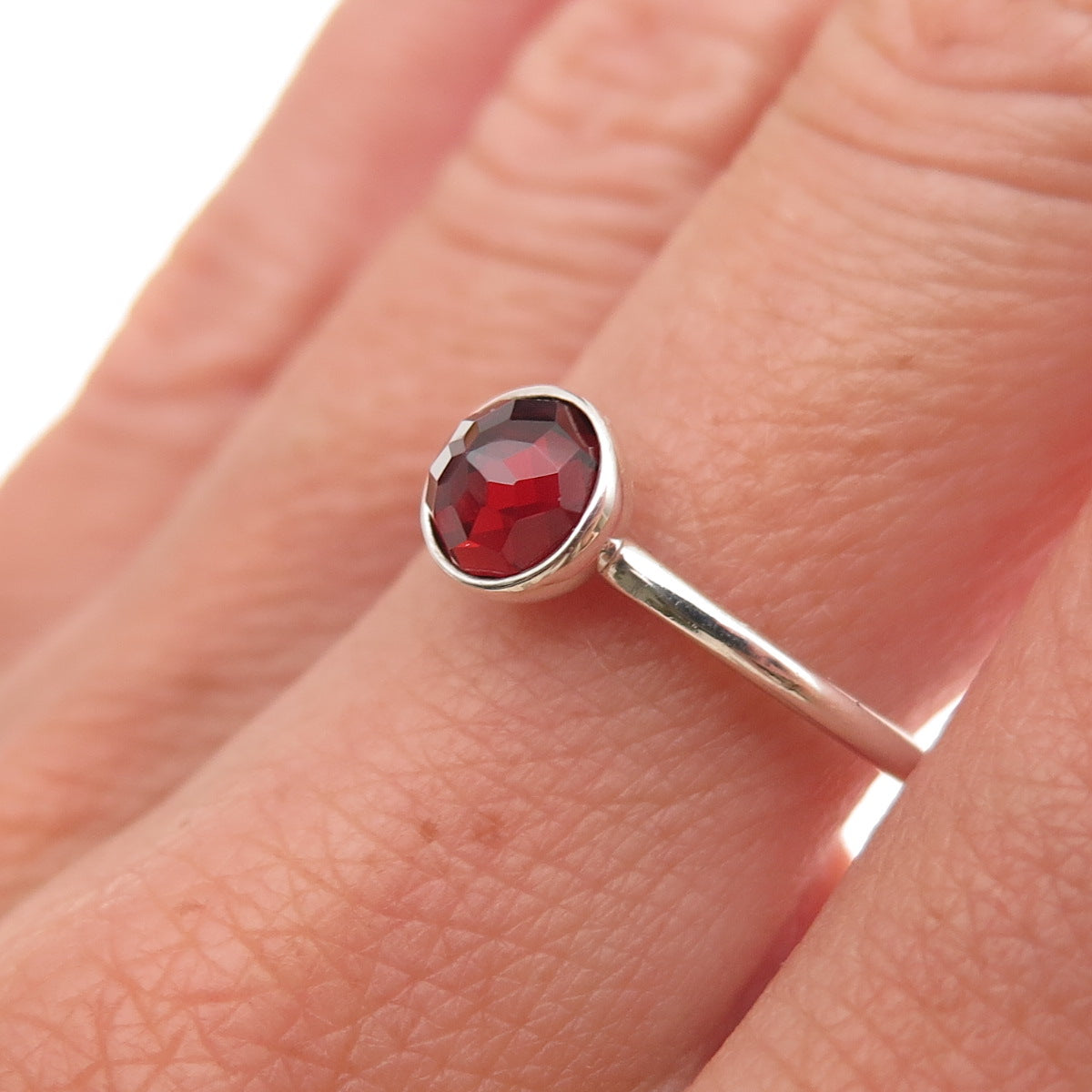 Pandora 925 Sterling Silver Red Crystal January Birthstone Ring Size 7