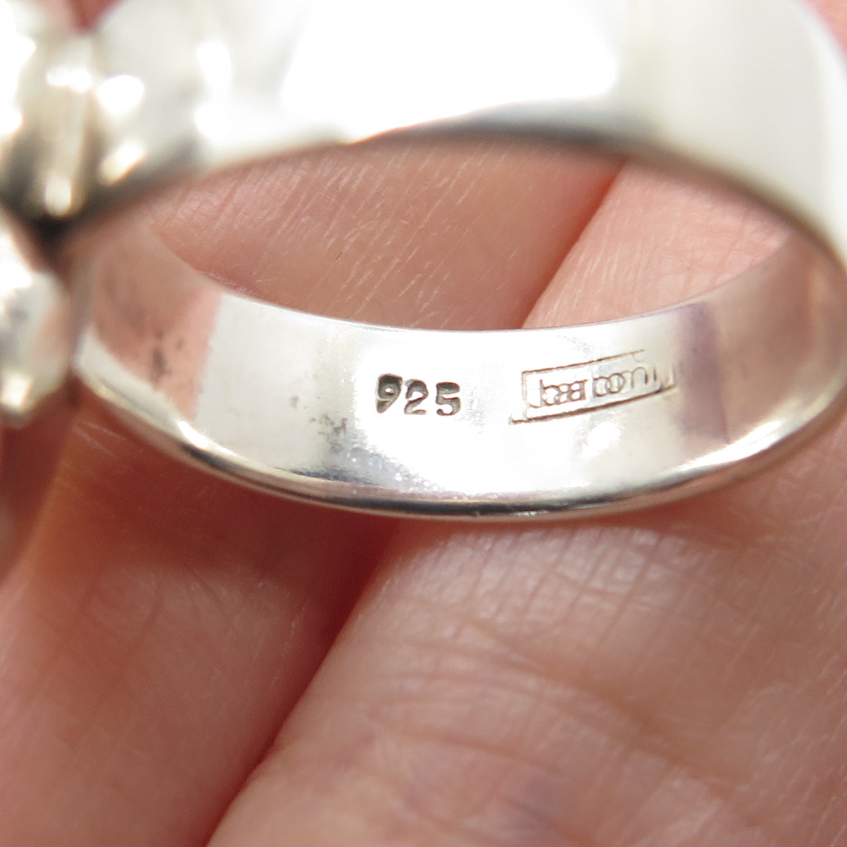 BARONI 925 Sterling Silver Vintage Real Pearl Modernist Hammered Ring Size 7.25