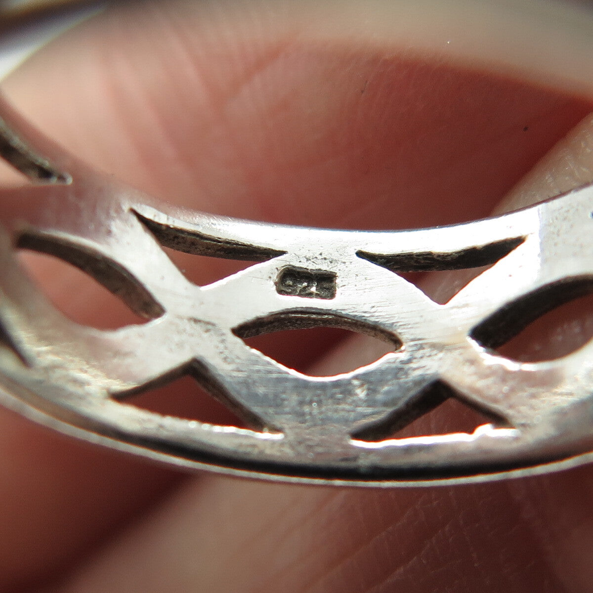 925 Sterling Silver Vintage Celtic Woven Band Ring Size 5.75