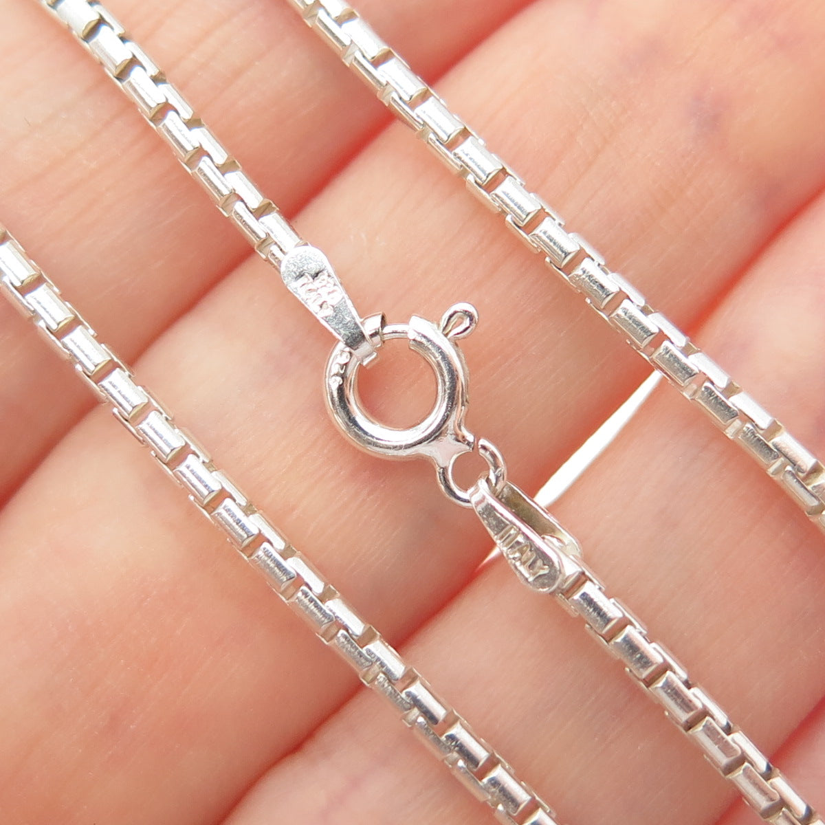 JCM Jacmel Mauritius Sterling Silver Vintage Italy Round Box Chain Necklace 20"