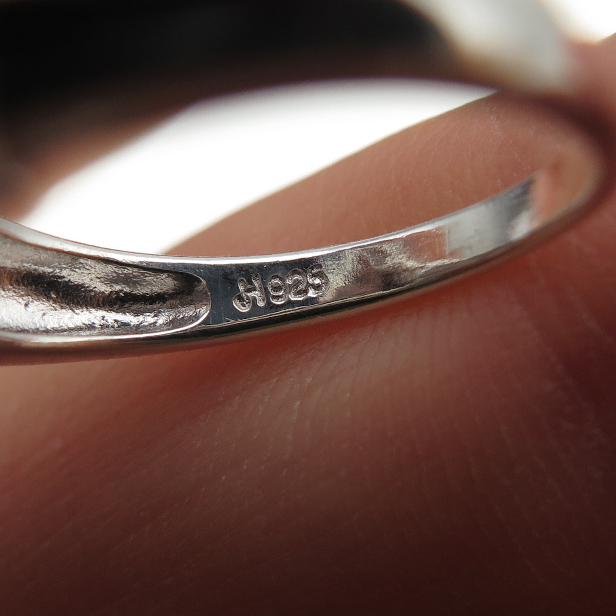 JH YOUNG 925 Sterling Silver Lab-Created Sapphire & White Topaz Ring Size 5.5