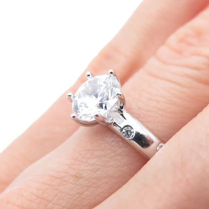 925 Sterling Silver Round-Cut C Z Engagement Ring Size 6