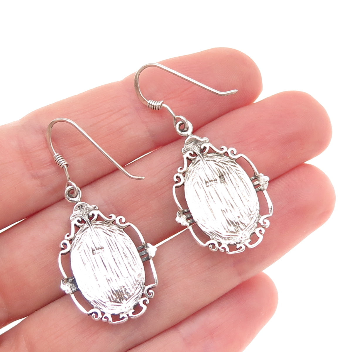 Ken Crafts 925 Sterling Vintage Real MOP & Black Onyx Lady Cameo Dangle Earrings
