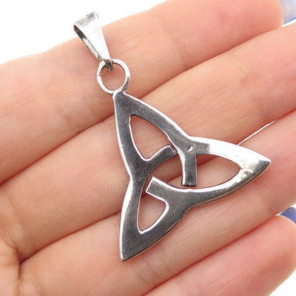 925 Sterling Silver Vintage Celtic Trinity Knot Oxidized Charm Pendant