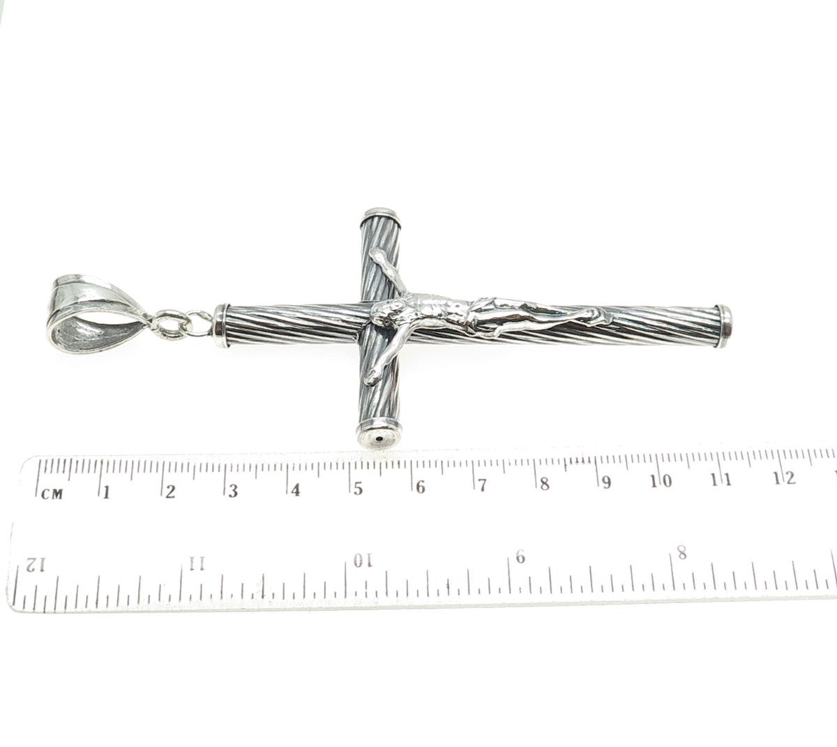 925 Sterling Silver Vintage Crucifix Cross Pendant