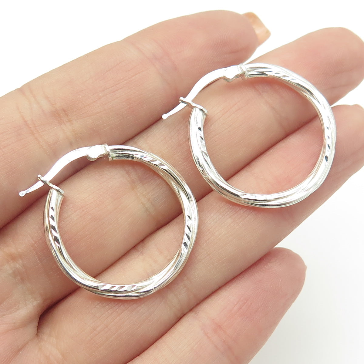 HAN 925 Sterling Silver Ribbed Textured Hoop Earrings