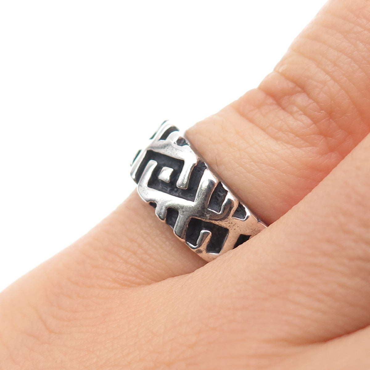SUNWEST 925 Sterling Silver Vintage Modernist Maze Oxidized Band Ring Size 5