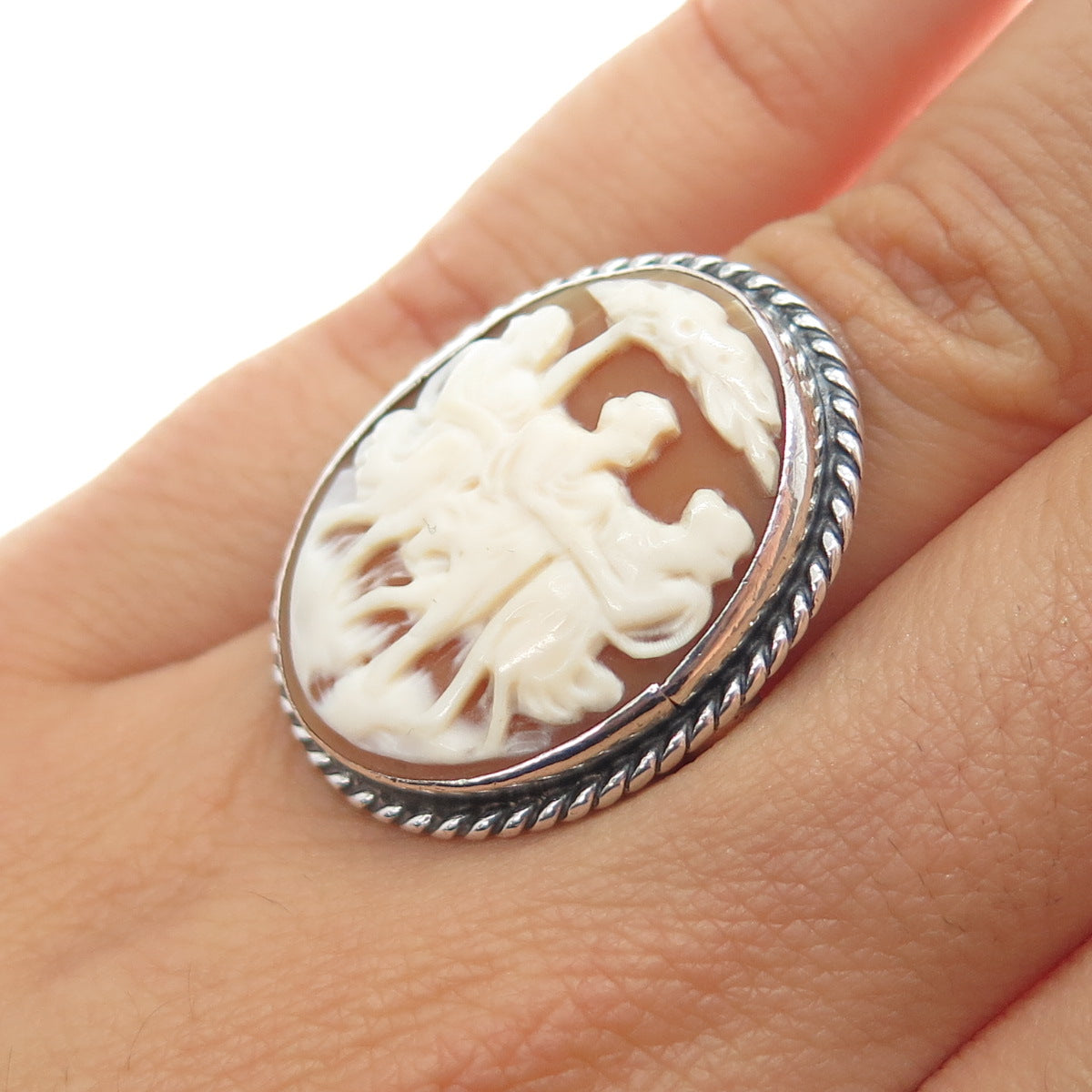 925 Sterling Silver Antique Art Deco Real MOP Caved Ladies Cameo Ring Size 4.5