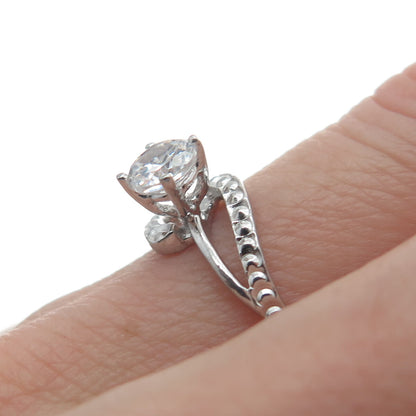 925 Sterling Silver Round-Cut Shaped C Z Engagement Ring Size 6