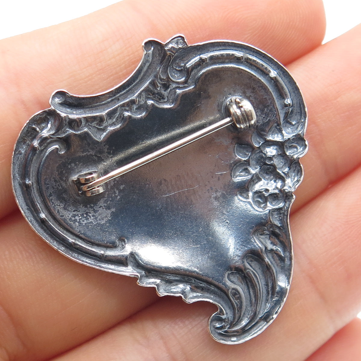 925 Sterling Silver Antique Art Deco Heart & Flower Repousse Oxidized Pin Brooch