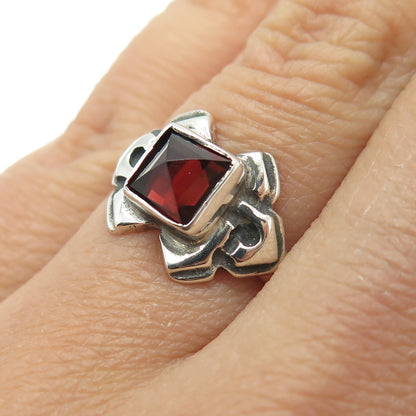 925 Sterling Silver Vintage Real Pyramid-Cut Red Garnet Modernist Ring Size 6.75