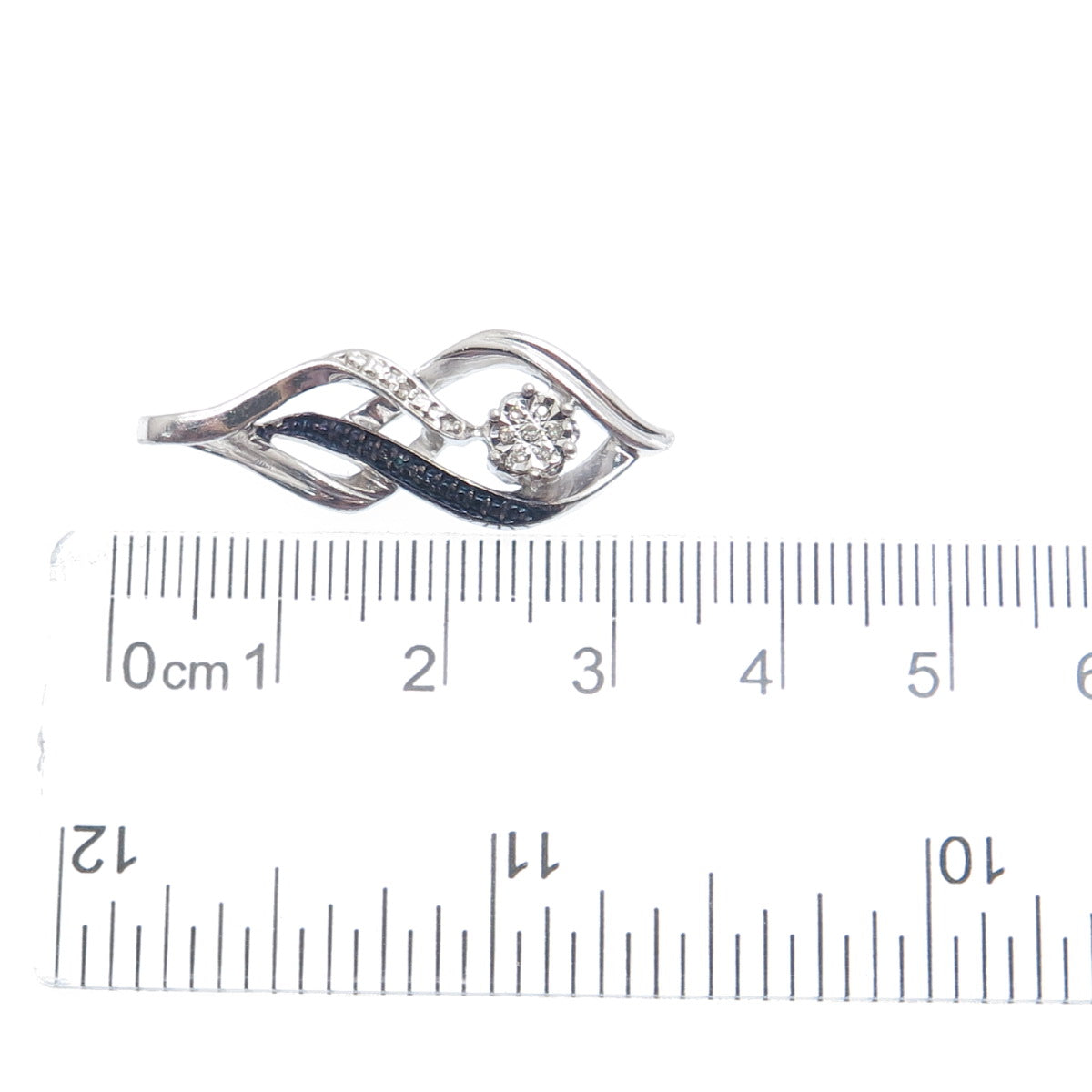 925 Sterling Silver Real Blue & White Diamond Twisted Interlocked Pendant