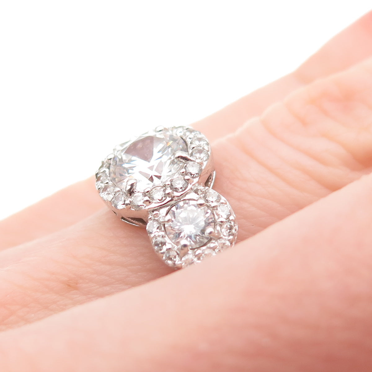 925 Sterling Silver Round-Cut C Z Engagement Ring Size 4.75