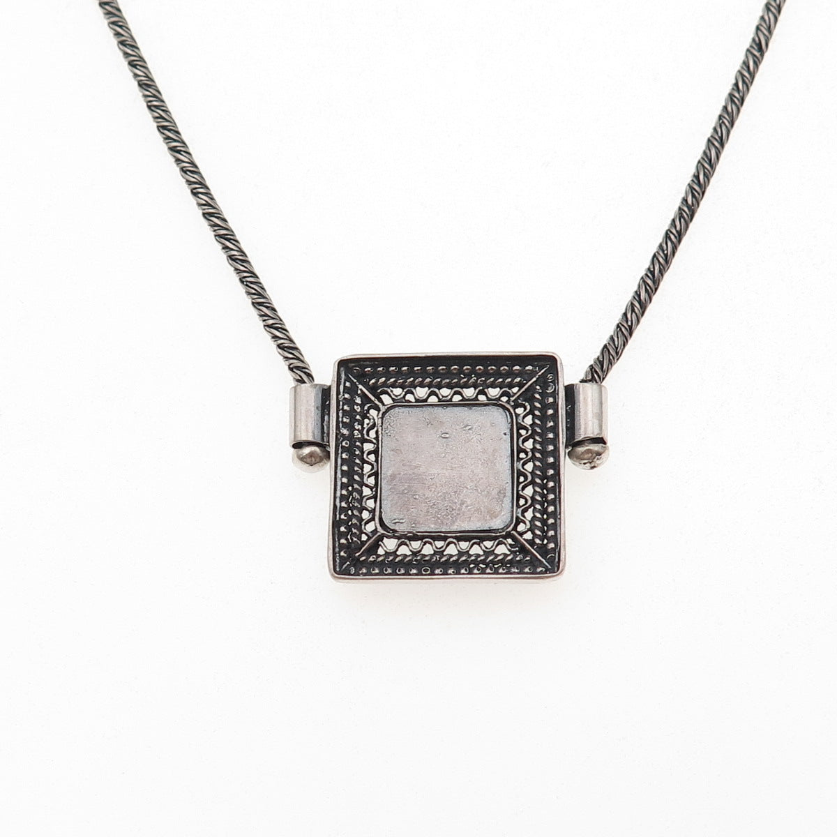 925 Sterling Silver Vintage Roman Glass Oxidized Chain Necklace 18"