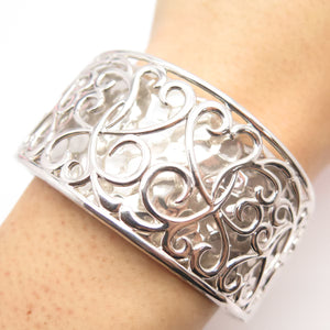 925 Sterling Silver Vintage Hammered Ornate Heart Wide Cuff Bracelet 7 1/4"