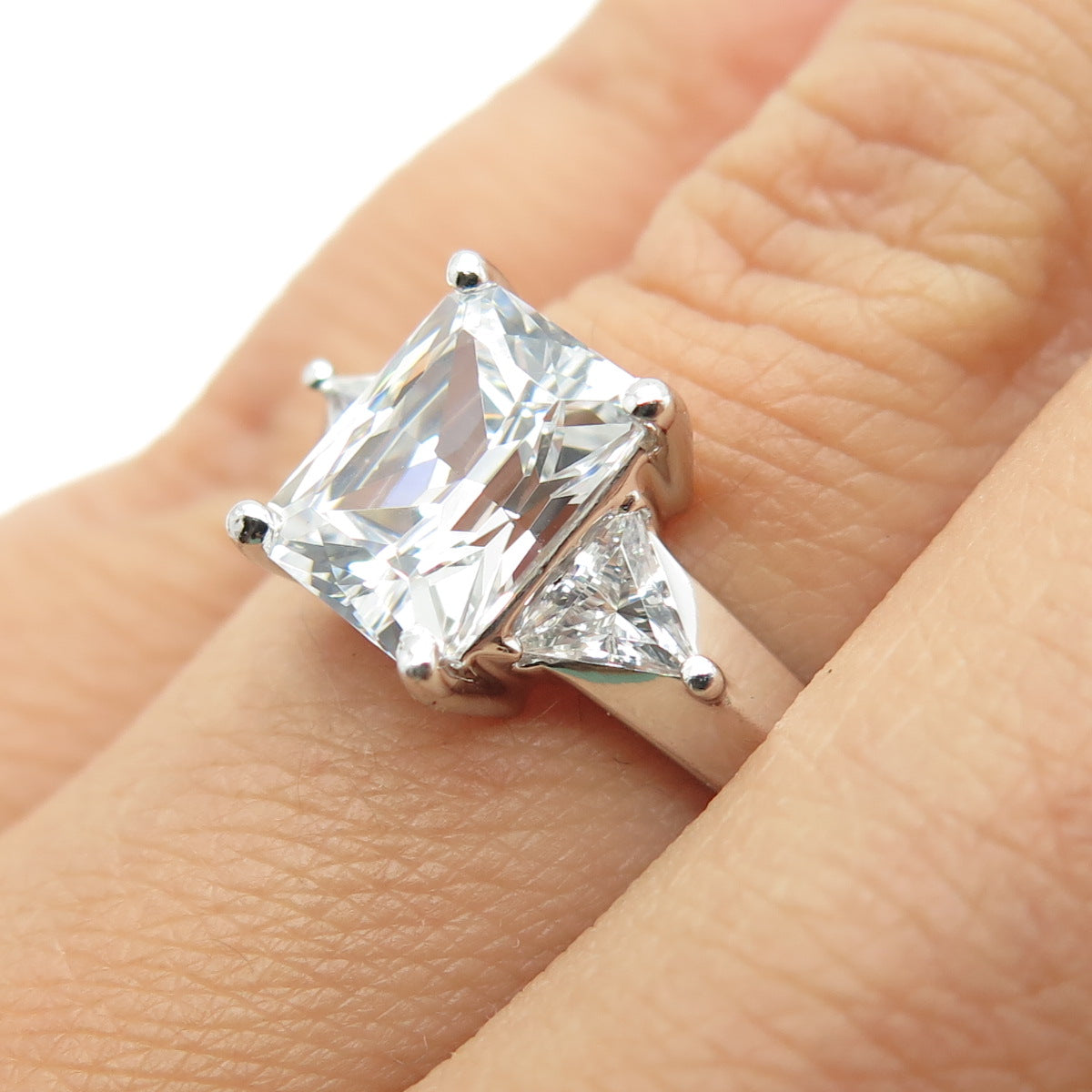 925 Sterling Silver Radiant & Triangle C Z Engagement Ring Size 7.25