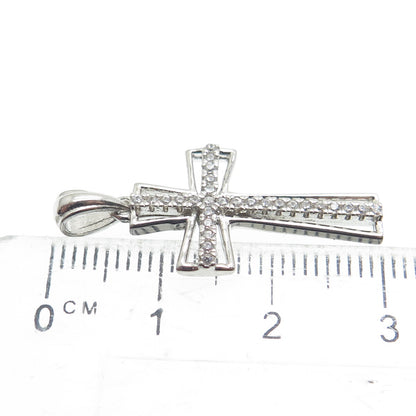 925 Sterling Silver Round-Cut Shaped C Z Cross Pendant
