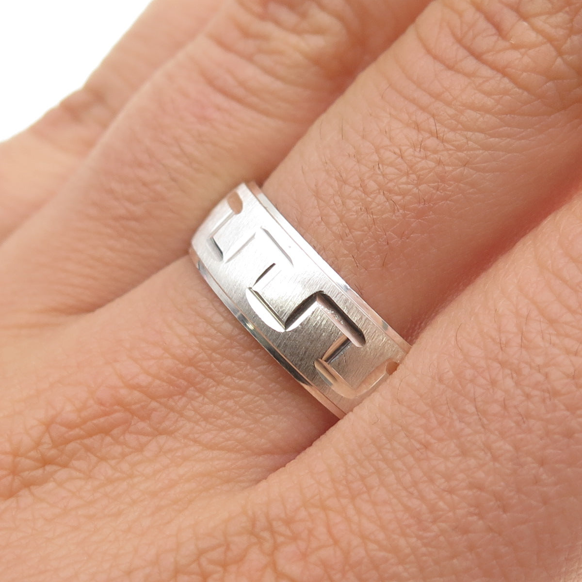 925 Sterling Silver Vintage Zig Zag Puzzle Brushed Band Ring Size 10