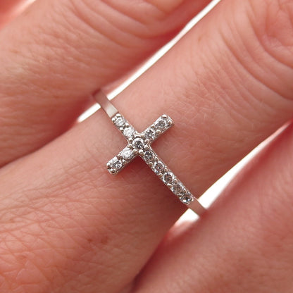 925 Sterling Silver Round-Cut C Z Cross Ring Size 7.25