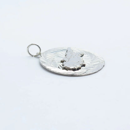 800 Silver Vintage Striped Round Map Pendant