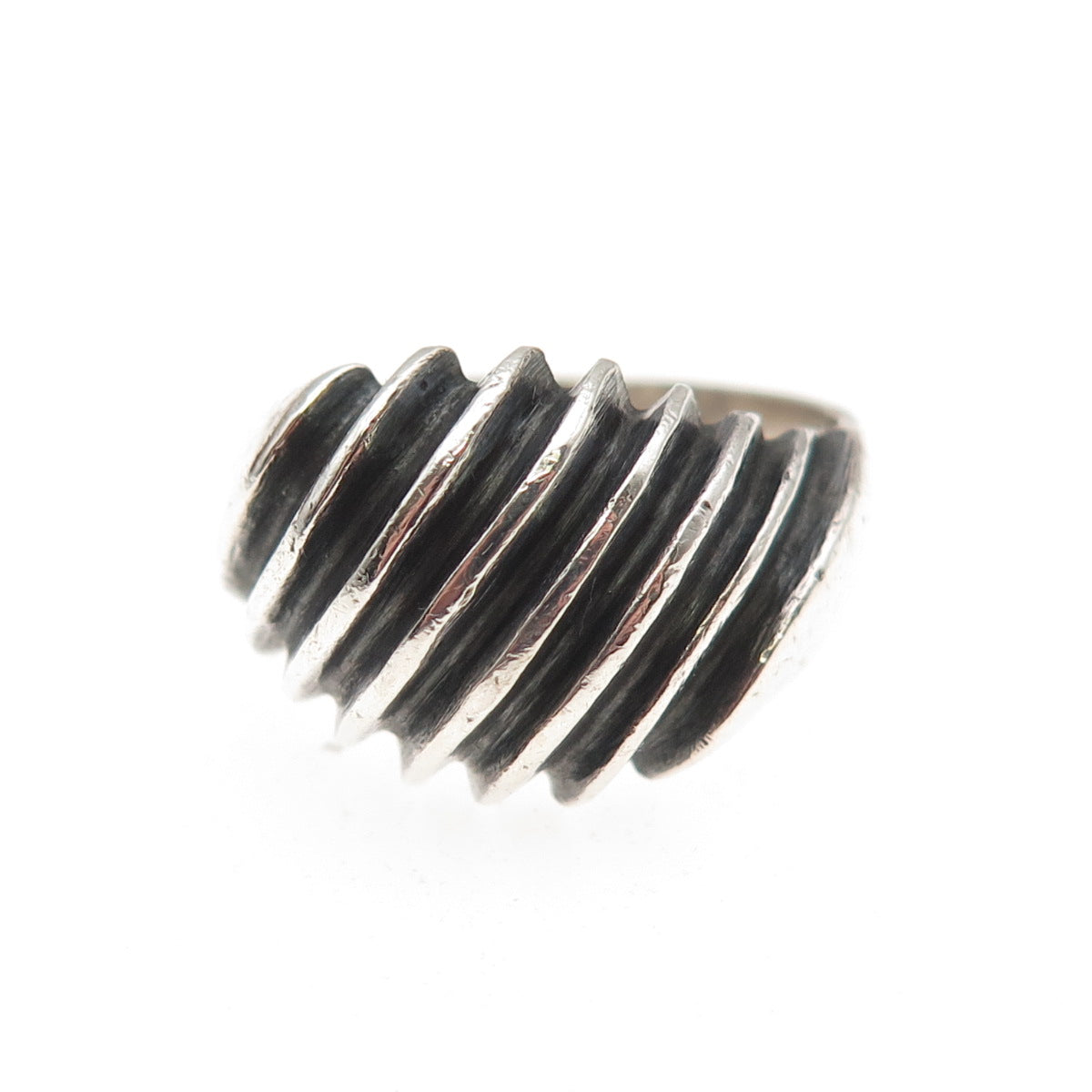 925 Sterling Silver Vintage Modernist Ribbed Oxidized Ring Size 7.5