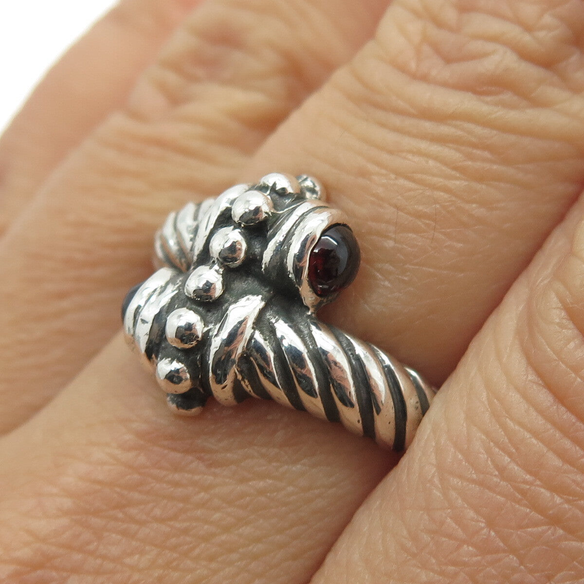 925 Sterling Silver Vintage Real Red Garnet Bypass Twisted Rope Ring Size 7.75