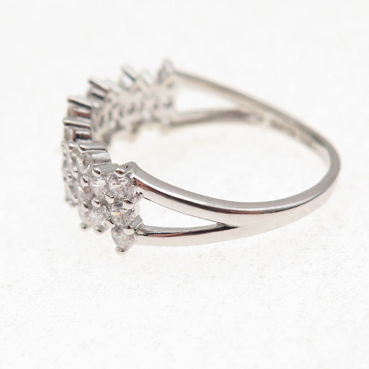 925 Sterling Silver Round-Cut C Z Ring Size 9.25