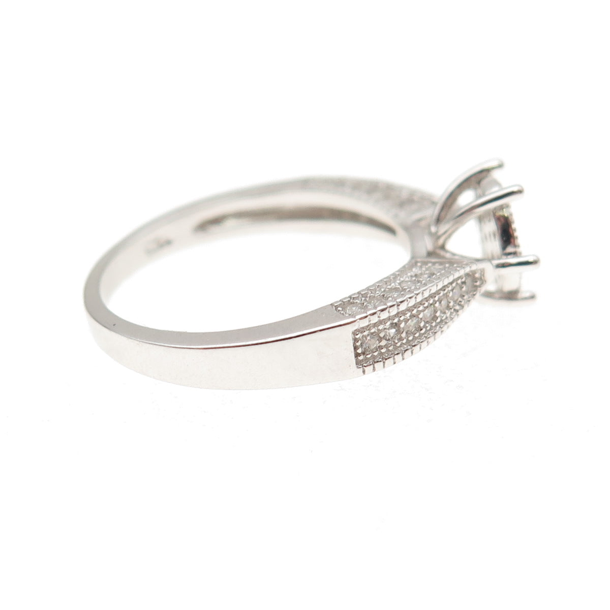 925 Sterling Silver Round-Cut C Z Engagement Ring Size 6.75