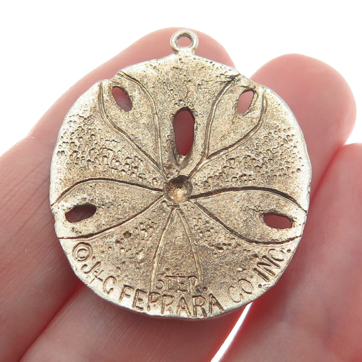 J + C FERRARA CO INC 925 Sterling Silver Gold Plated Vintage Sand Dollar Pendant