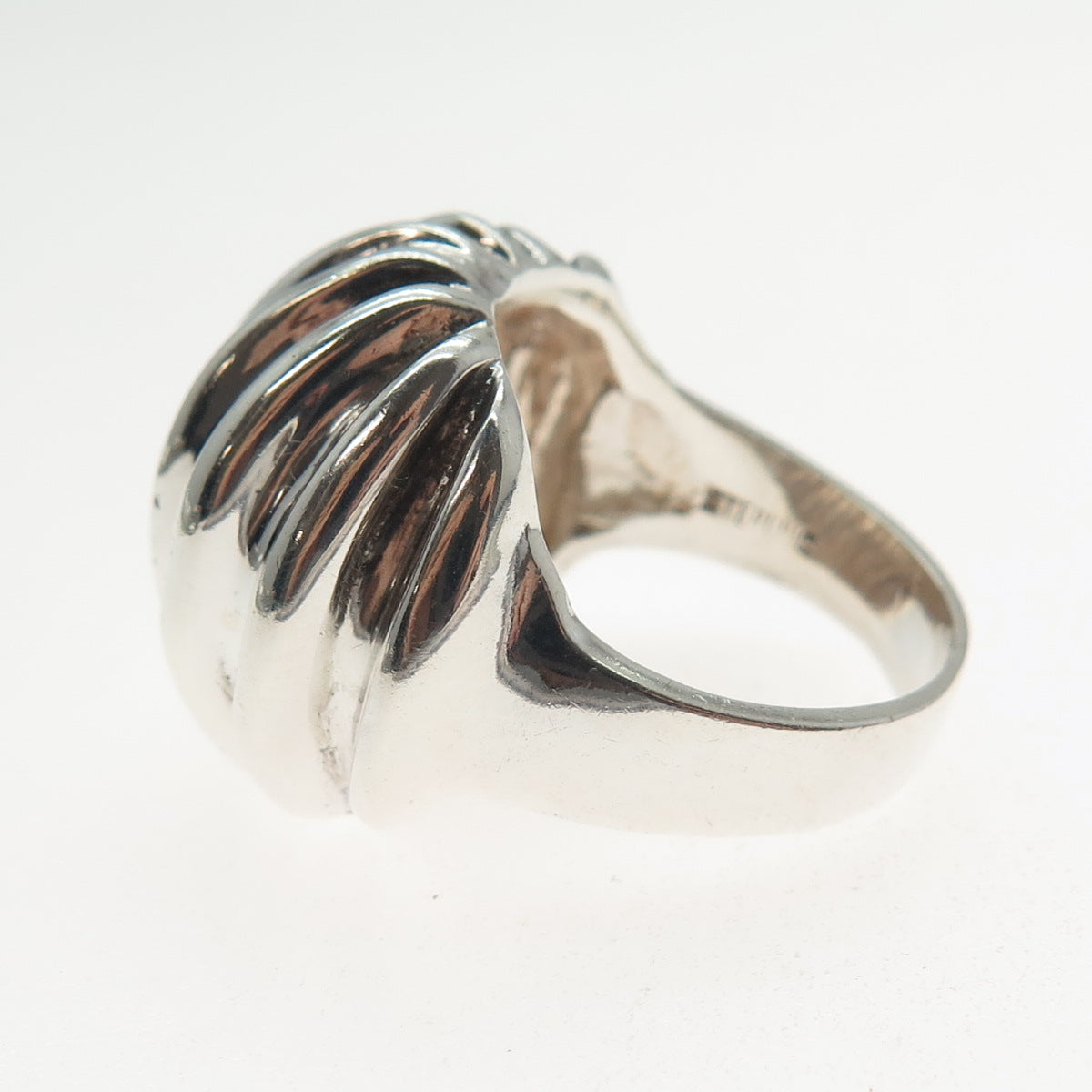 925 Sterling Silver Vintage Modernist Ribbed Dome Ring Size 7