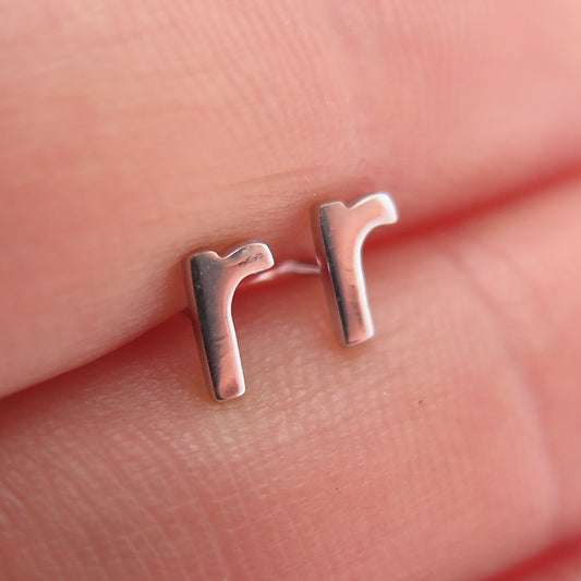 925 Sterling Silver Letter R Initial Stud Earrings